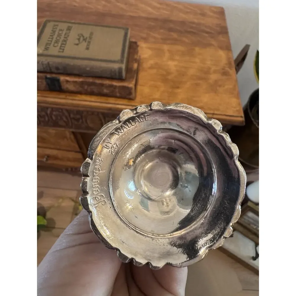 Wallace Baroque Silverplate Water Goblet #237 Gold Wash Interior 6.25”